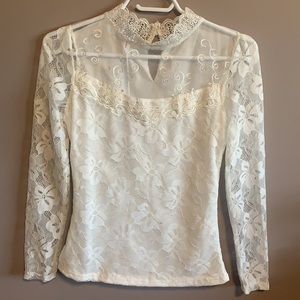BNWT Jxy lace top